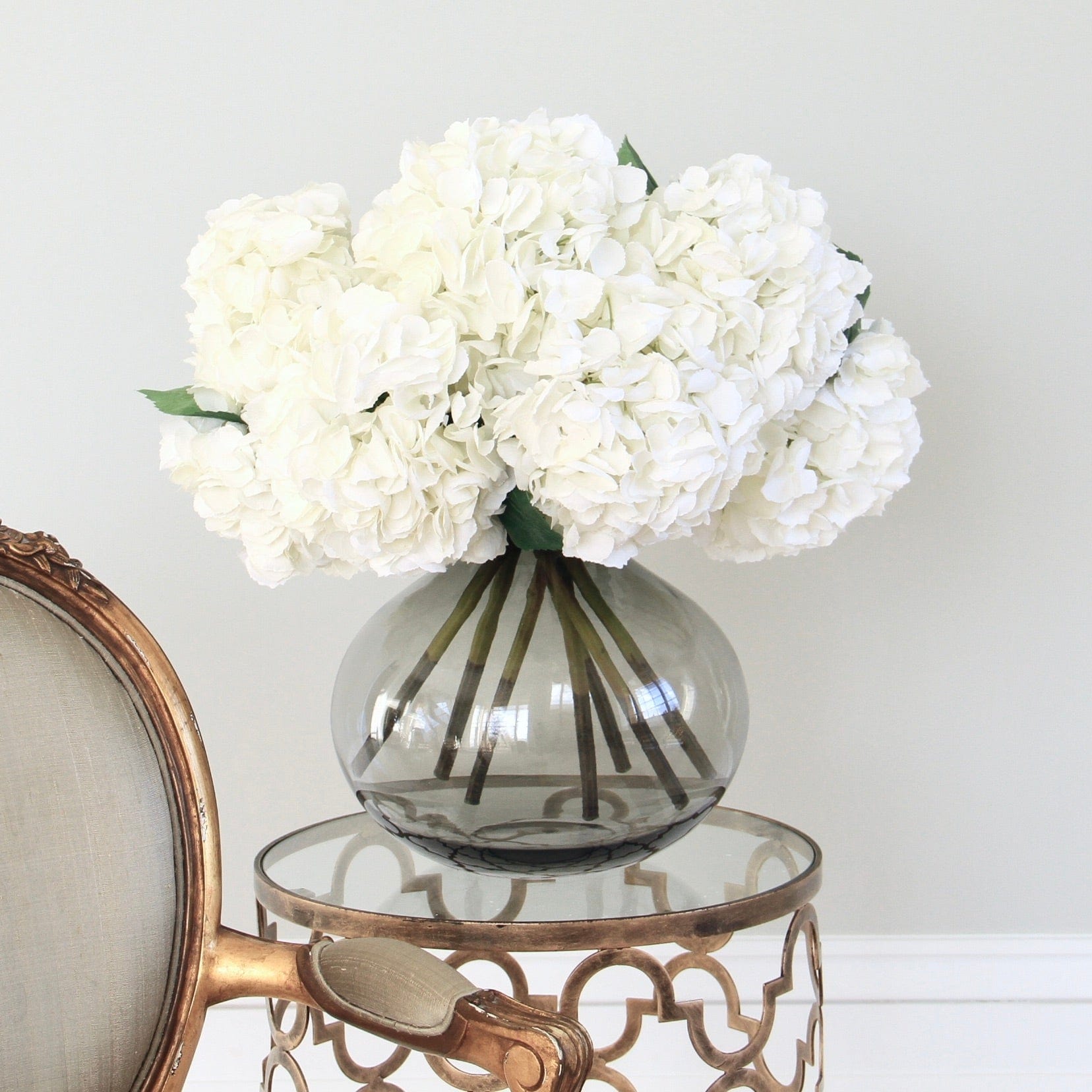 Luxury Lifelike Realistic Artificial Fabric Silk Luxury White Hydrangea Flower Stems with Foliage Arrangements and Bouquets Buy Online from Paureoves
